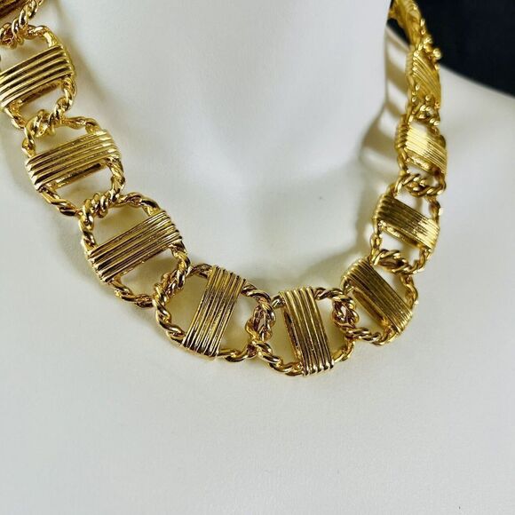 Vintage CIRO Bold Gold Plate Chunky Luxury Choker Necklace Wide Heavy 145gr 1343 - Picture 6 of 16